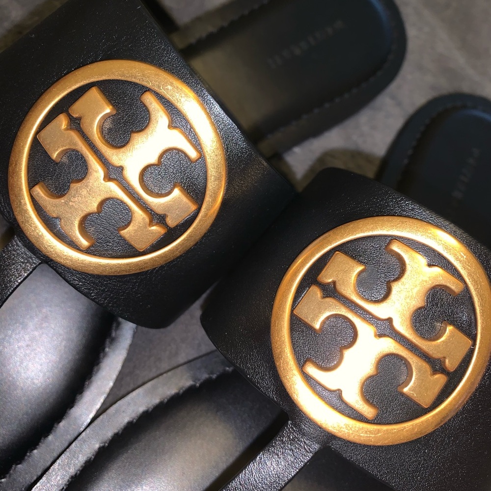BENTON BAND FLAT SANDALS - Picture 2 of 4